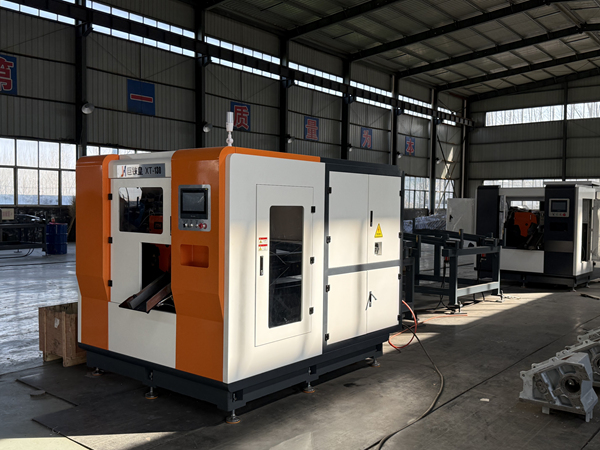 自动高速圆锯机