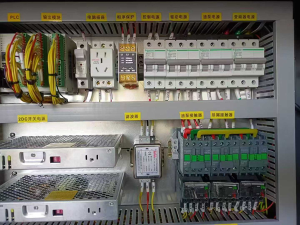 高精度圆锯机细节图