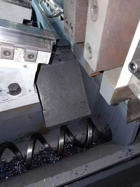 高精度圆锯机细节图