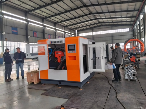 河南客户进厂参观考察